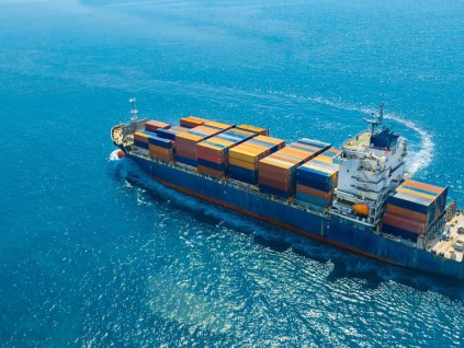 纽约时报：港口堵塞运费高涨 全球供应链再面临压力