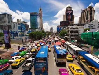 泰国考虑放宽外国人置产限制 调整税收政策刺激经济